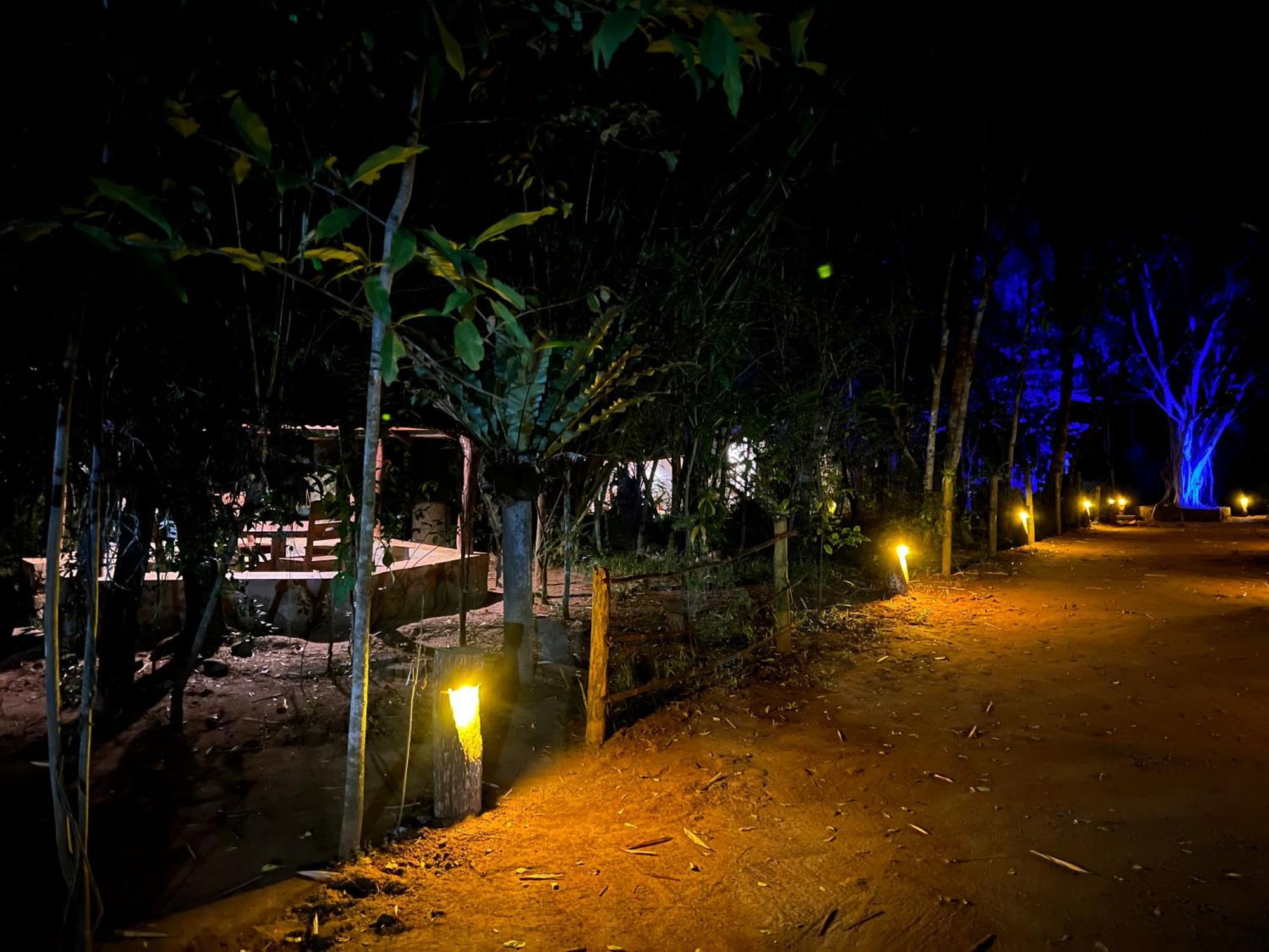 Hotel Walawa Blue Sapphire Udawalawe Exterior foto